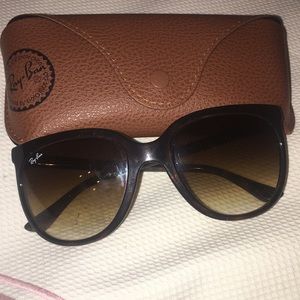 brand new raybans no scratches